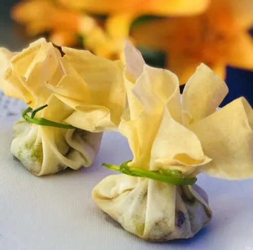 Stuffed eggs