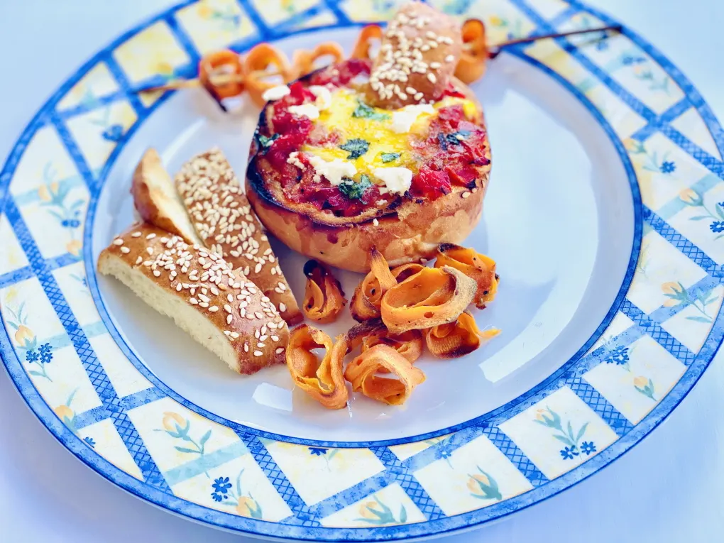 Shakshuka in a bun