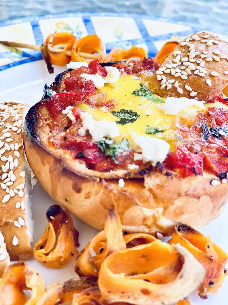 Shakshuka in a bun recipe photo 2
