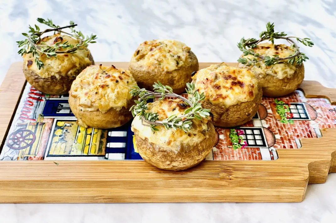 Mushrooms filled with cheese