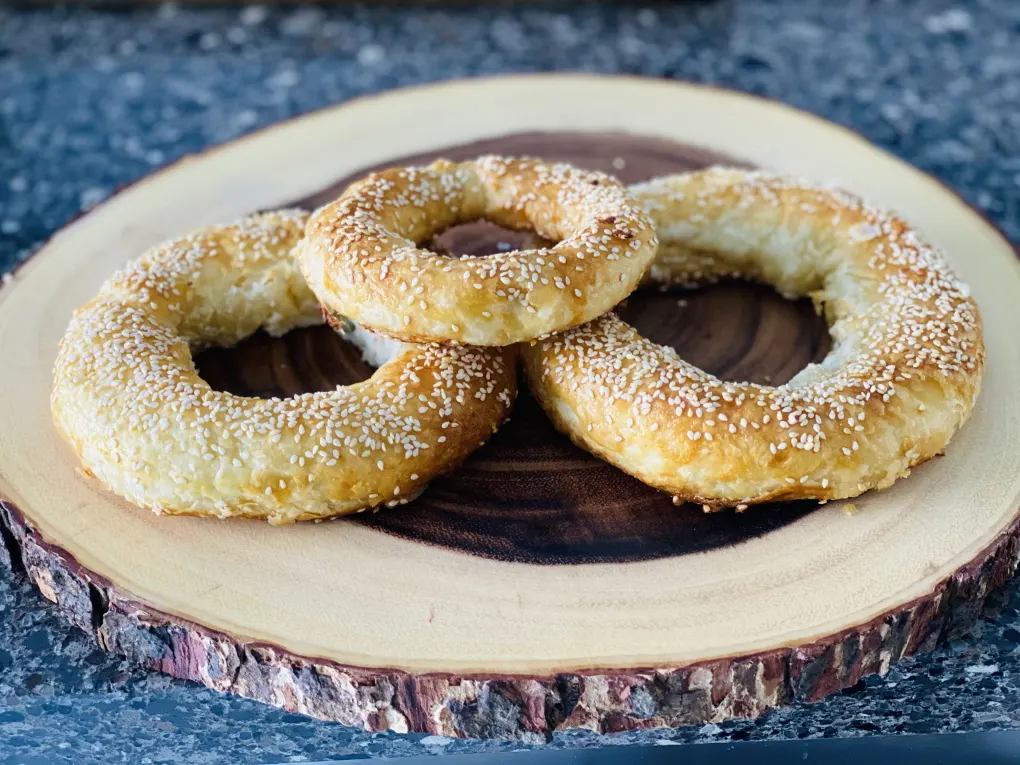 7724-burekasbagel1